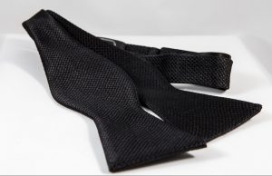 Black silk 2.5" Waffle-pattern Self-Tie Bow Tie
